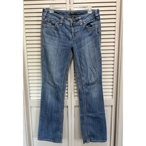Silver Jeans Suki‎ 17" Surplus Light Wash Low Rise Embroidery Size 31x33 Western